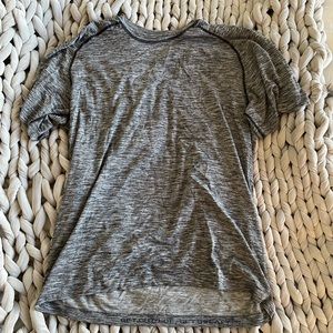 XL Lululemon shirt